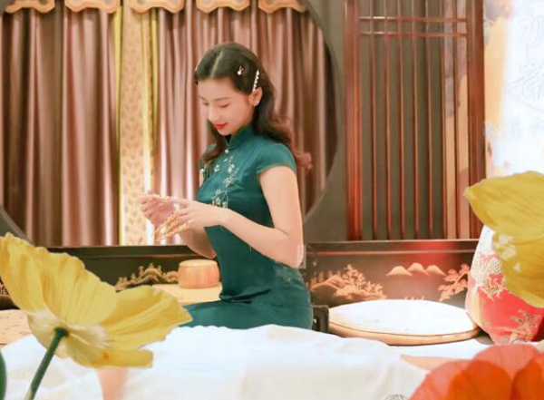 月初去武汉青山桑拿私人会馆,花样真是惊呆我了